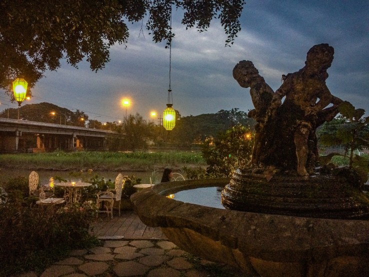 648ed98f-189a-4865-be78-aa7e9452b2e2